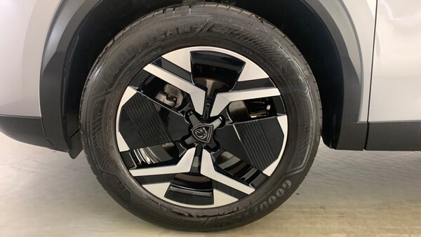 Used Peugeot 2008 2024 for sale - 75602247: Photo 6