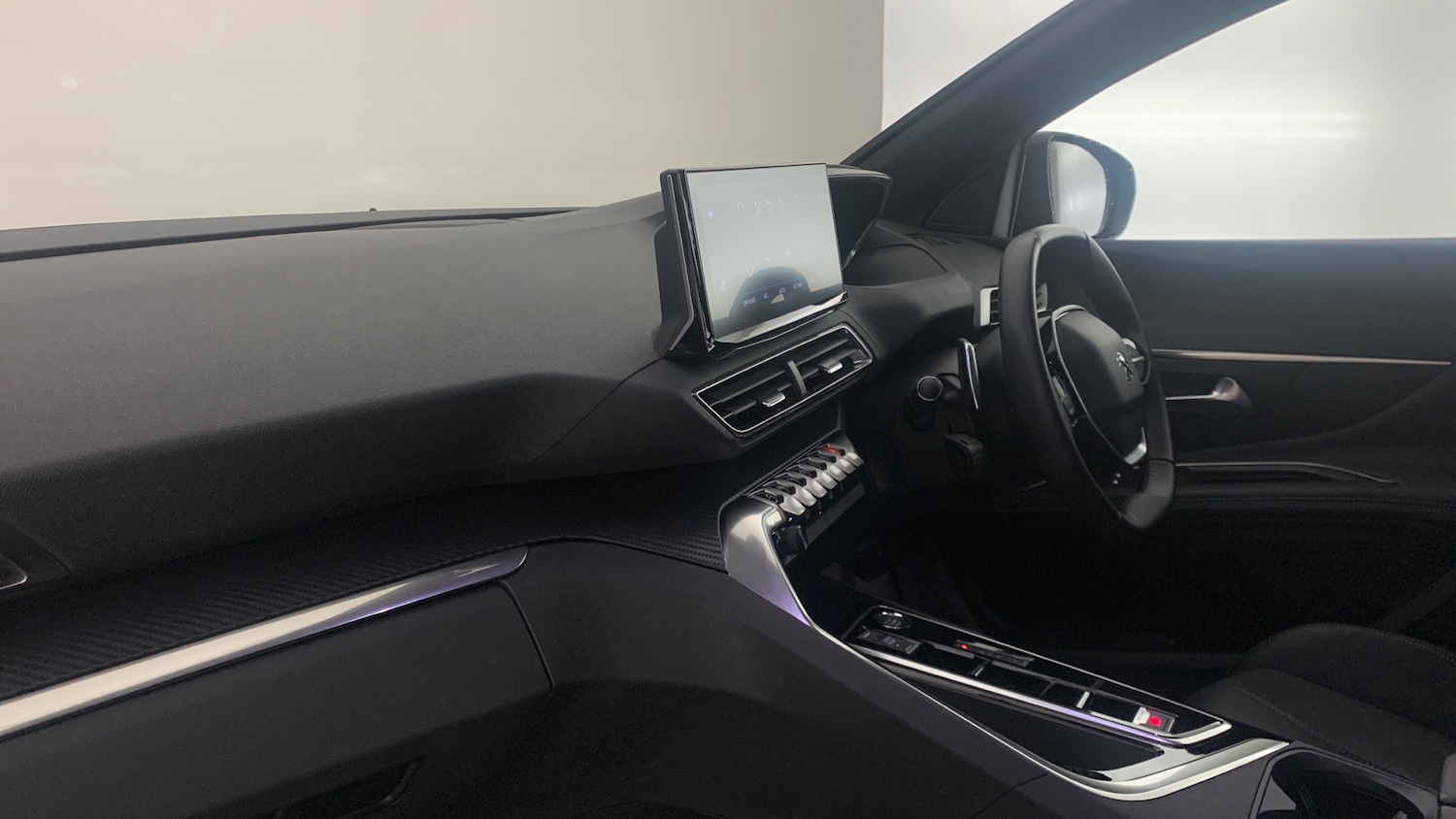 Used Peugeot 3008 2024 for sale - 76271378: Photo 2