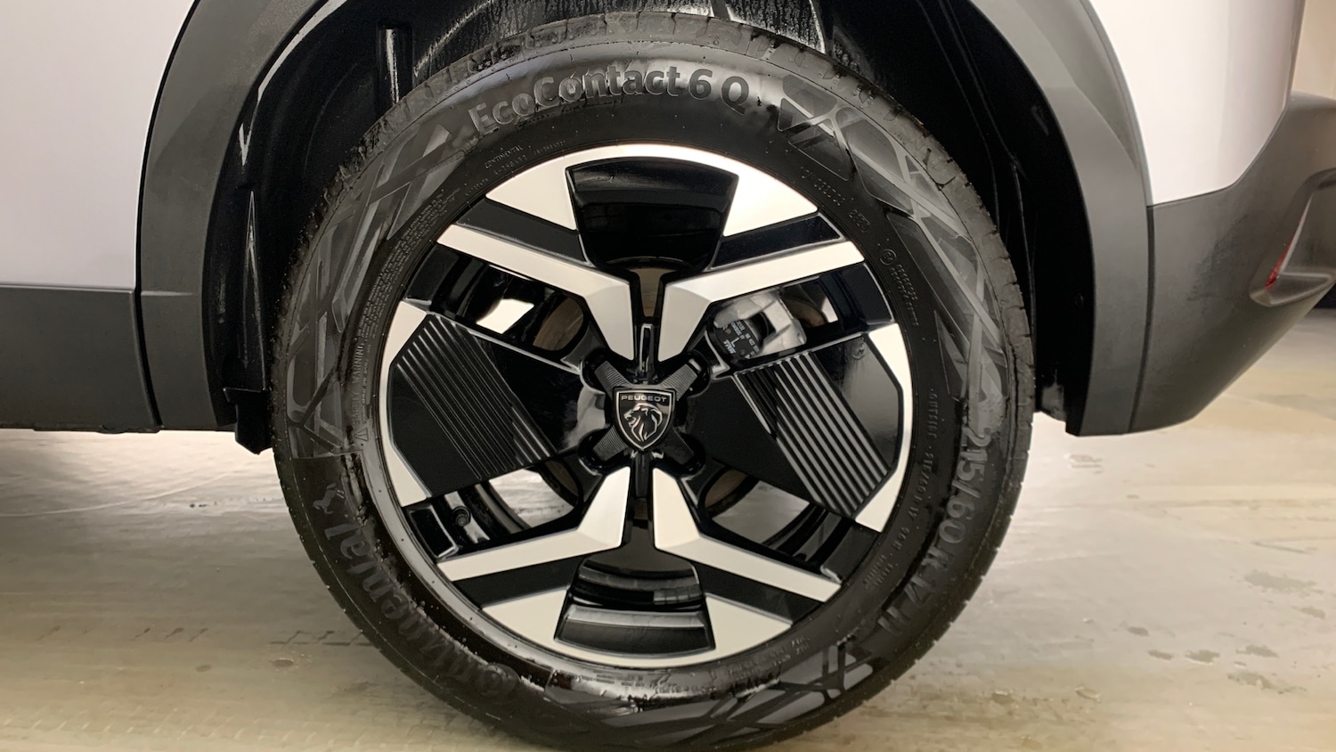 Used Peugeot 2008 2024 for sale - 76977286: Photo 17