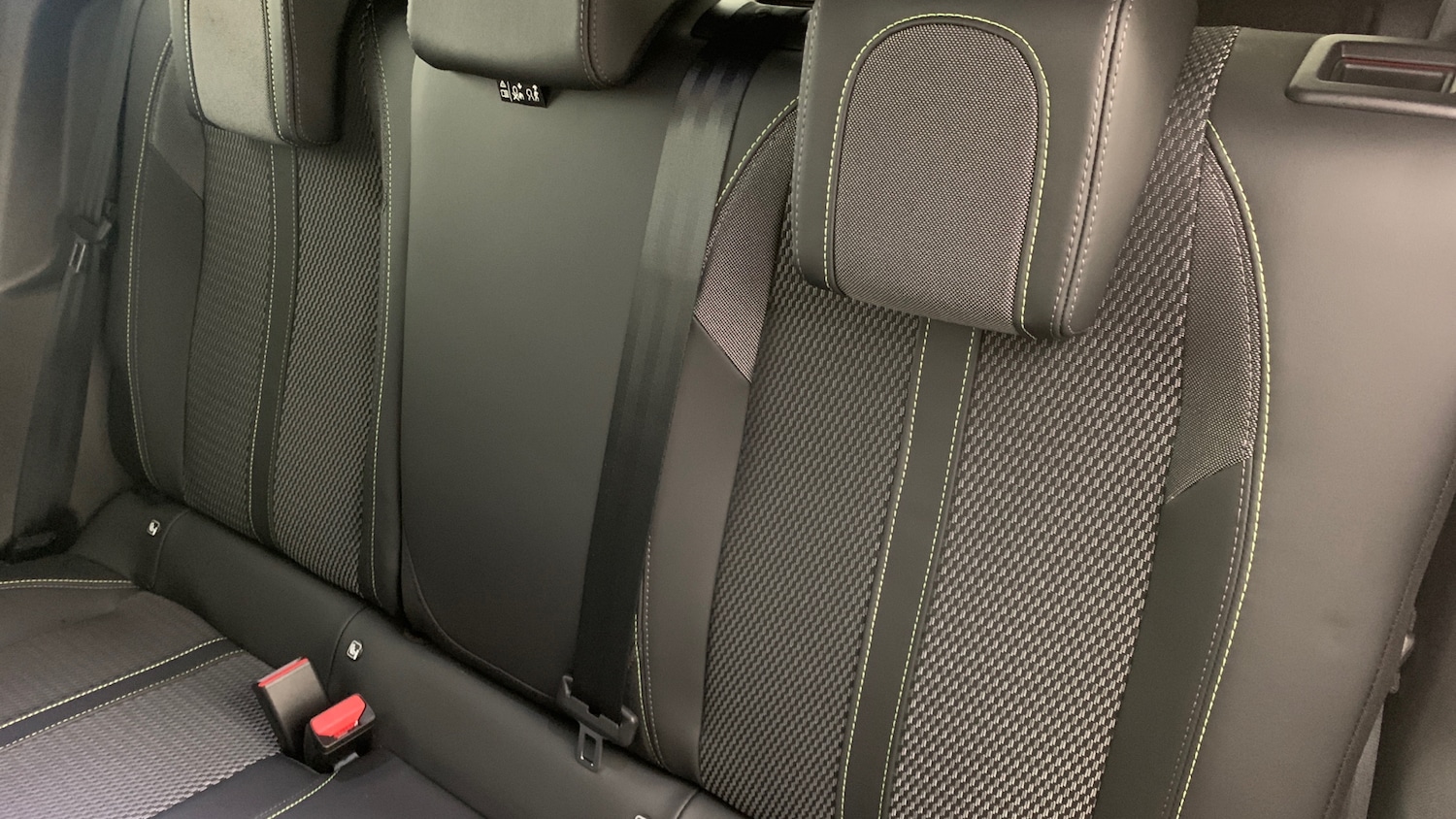 Used Peugeot 2008 2024 for sale - 76977286: Photo 8