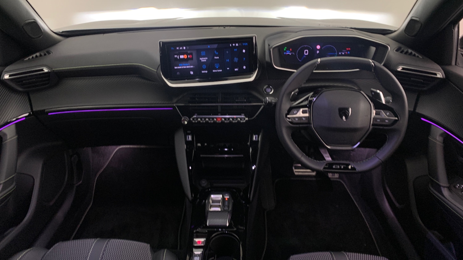 Used Peugeot 2008 2024 for sale - 76977286: Photo 9