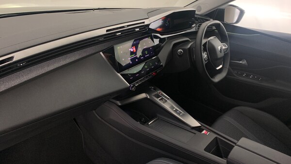 Used Peugeot 308 2022 for sale - 75533518: Photo 2