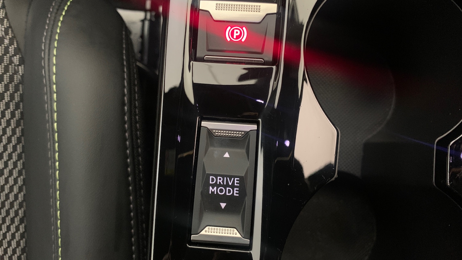 Used Peugeot 2008 2024 for sale - 77192798: Photo 36