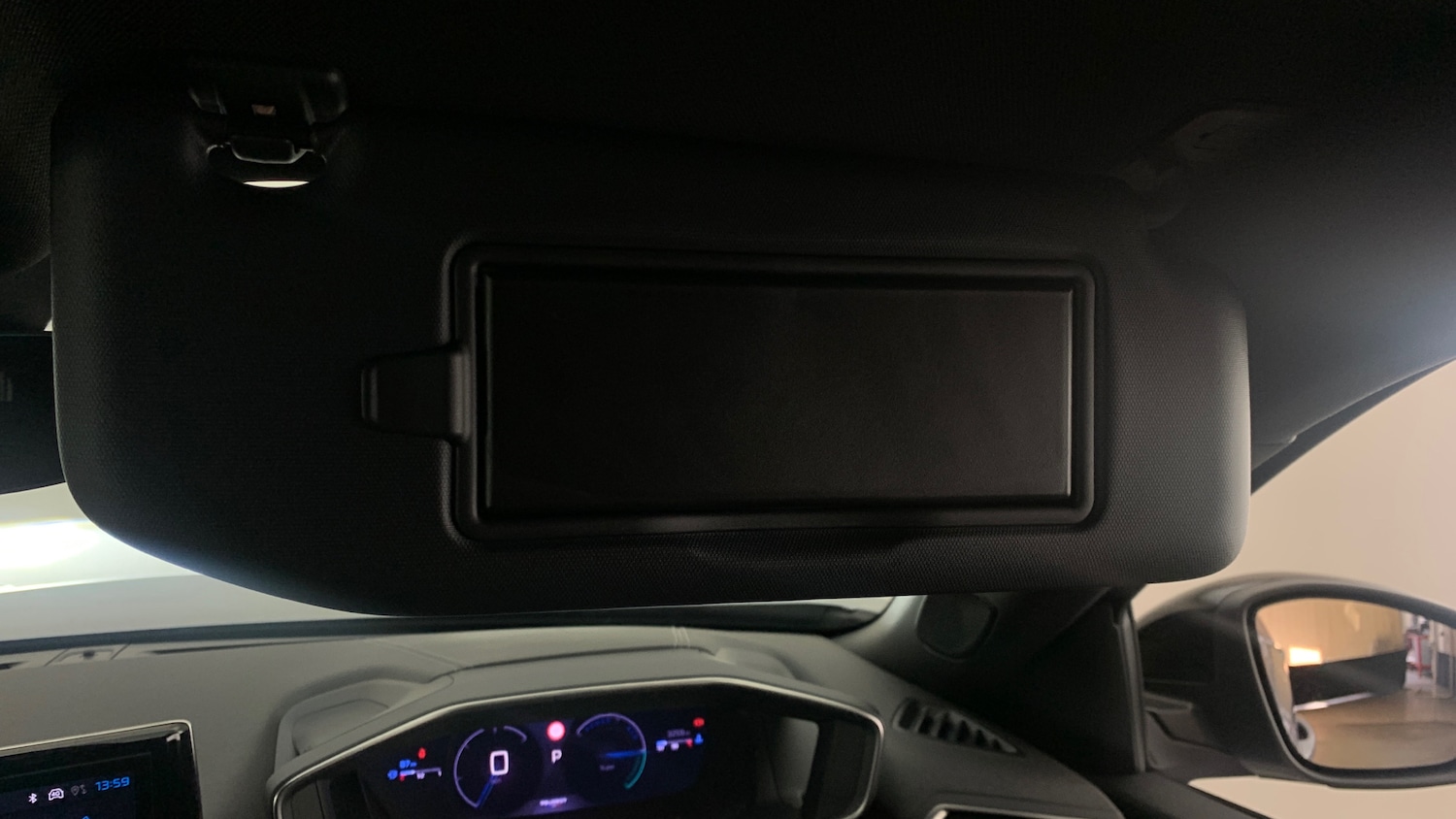 Used Peugeot 2008 2024 for sale - 77192798: Photo 41