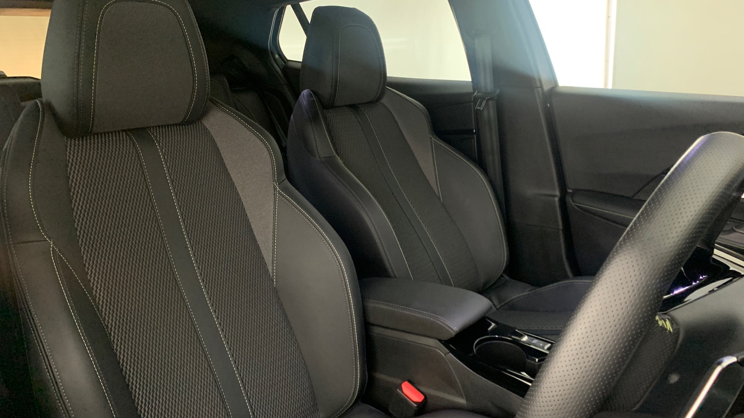 Used Peugeot 2008 2024 for sale - 77192798: Photo 55