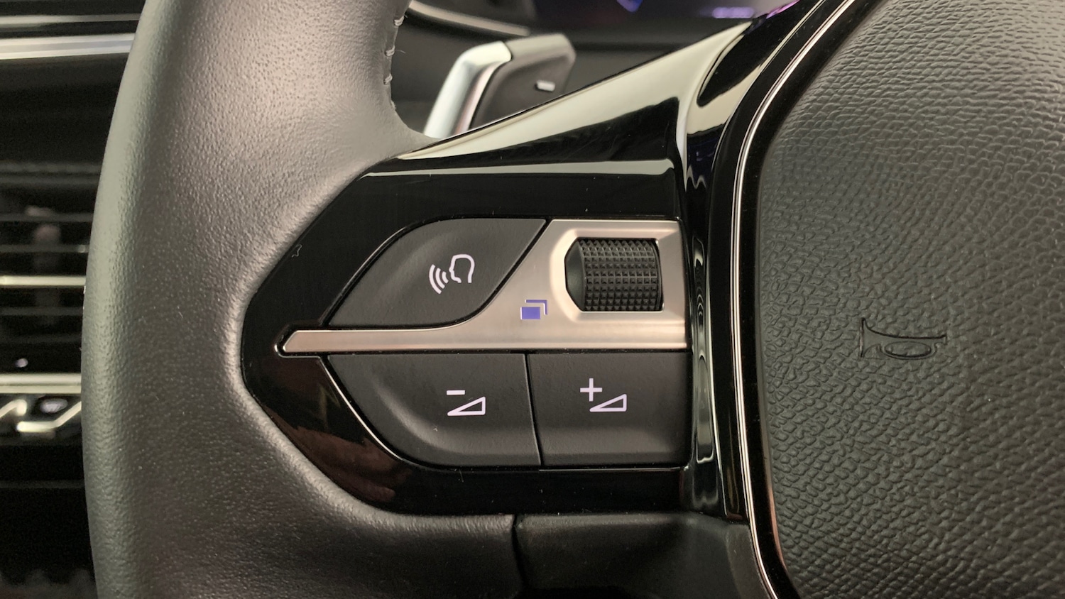 Used Peugeot 208 2024 for sale - 76647089: Photo 19