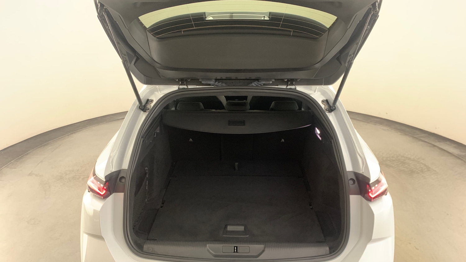 Used Peugeot 308 2024 for sale - 77157217: Photo 6