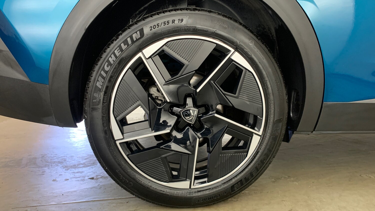 Used Peugeot 408 2025 for sale - 78158082: Photo 21