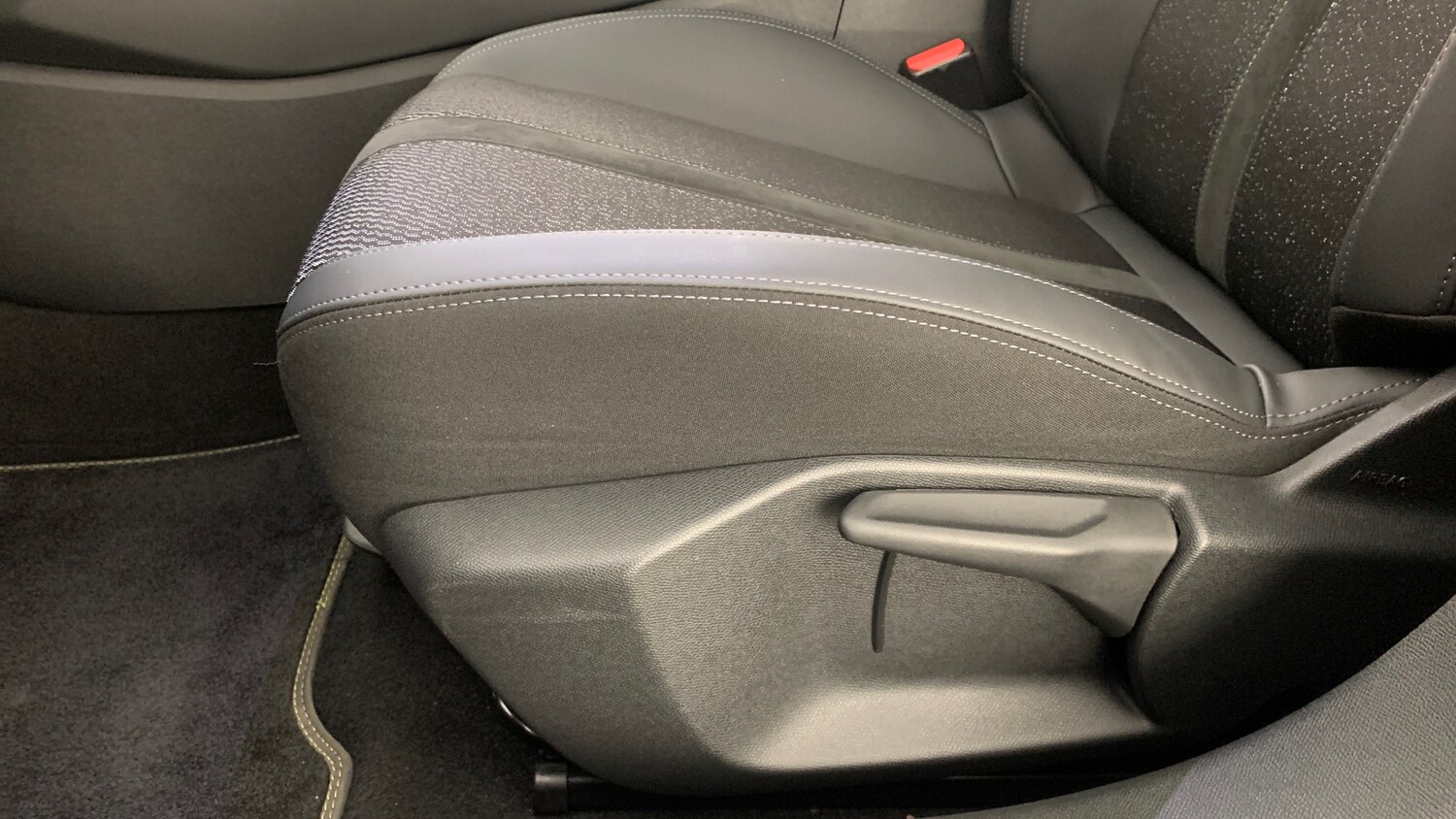 Used Peugeot 408 2025 for sale - 78158082: Photo 45