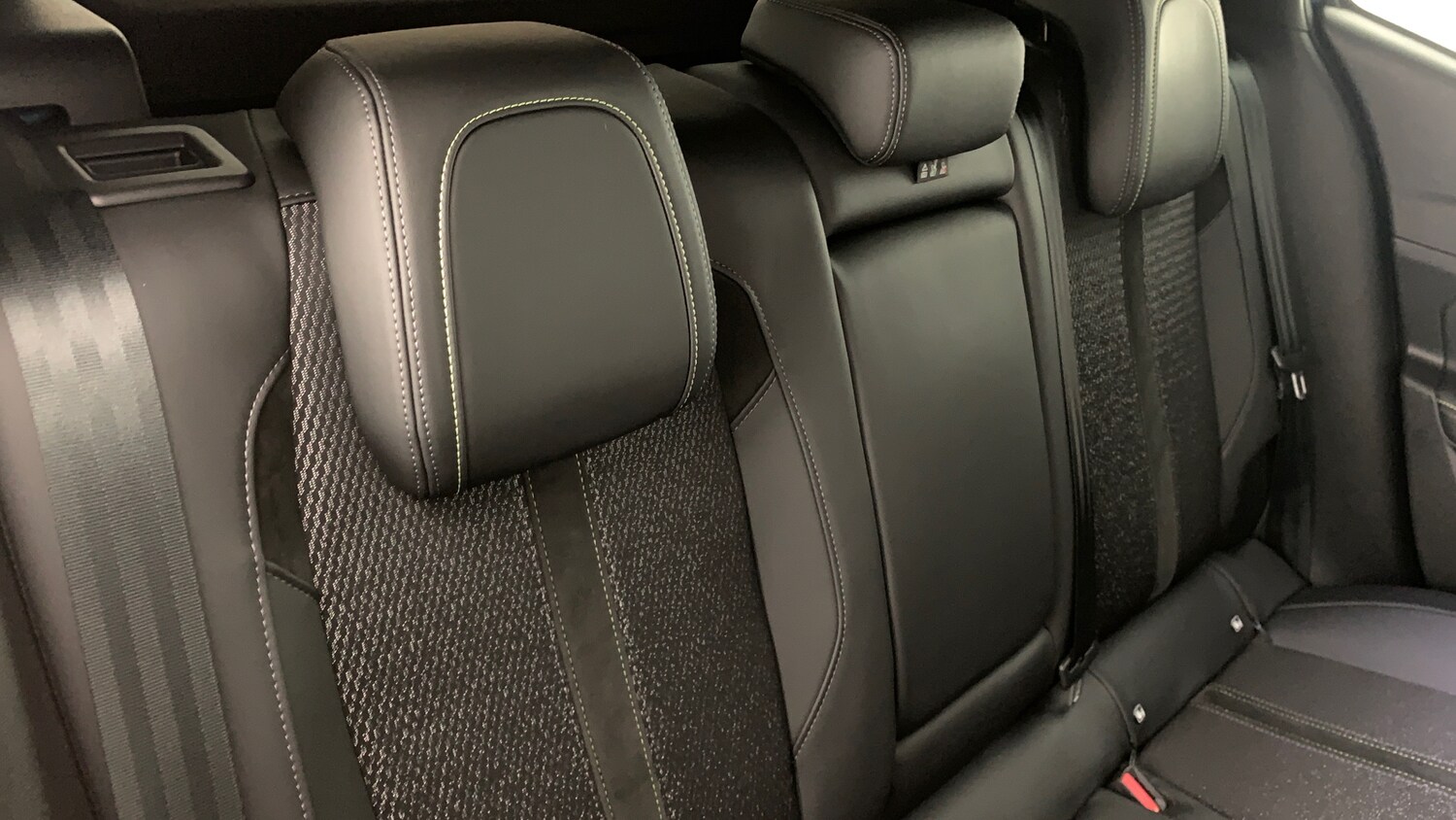 Used Peugeot 408 2025 for sale - 78158082: Photo 8