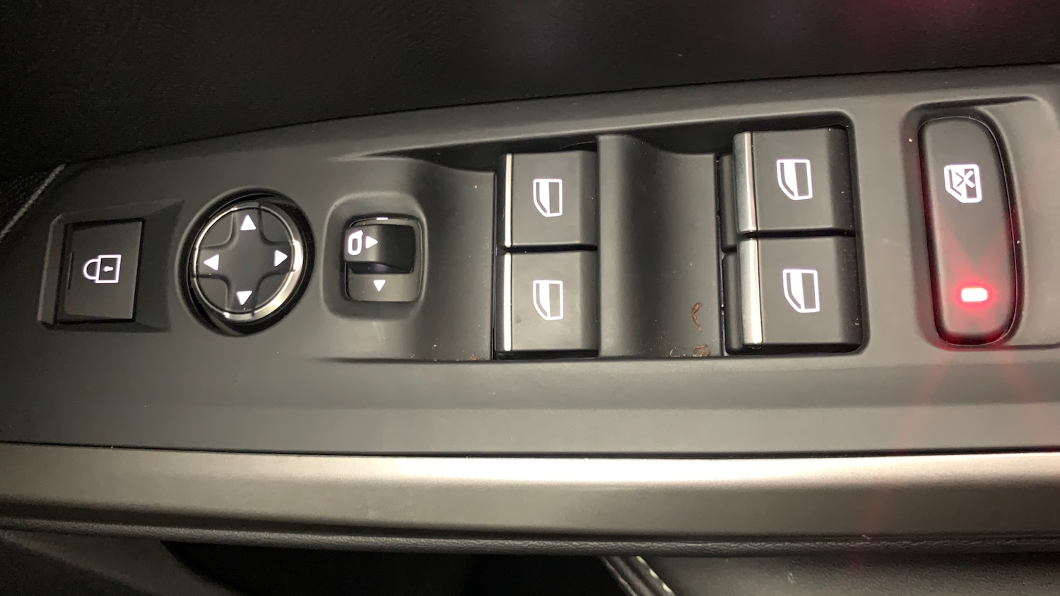 Used Peugeot 3008 2025 for sale - 76977335: Photo 40