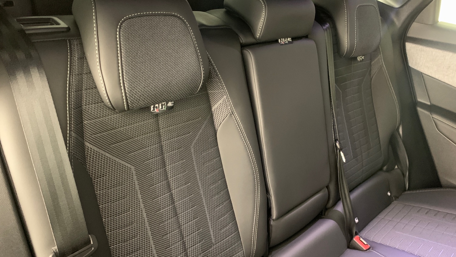 Used Peugeot 3008 2025 for sale - 76977335: Photo 7