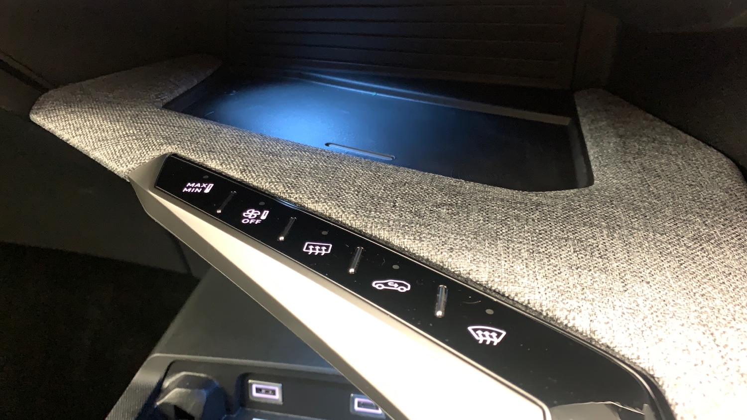 Used Peugeot 5008 2025 for sale - 76690673: Photo 32