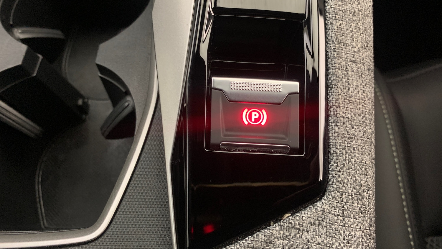 Used Peugeot 5008 2025 for sale - 76690673: Photo 35