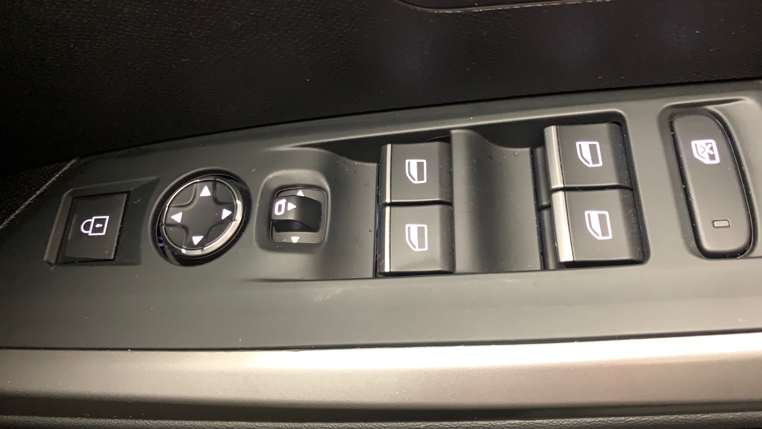 Used Peugeot 5008 2025 for sale - 76690673: Photo 40