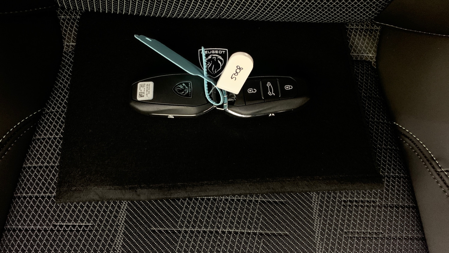 Used Peugeot 5008 2025 for sale - 76690673: Photo 44