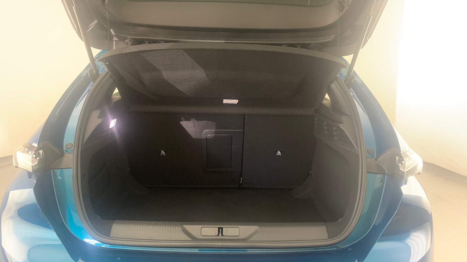 Used Peugeot 308 2025 for sale - 77626950: Photo 5