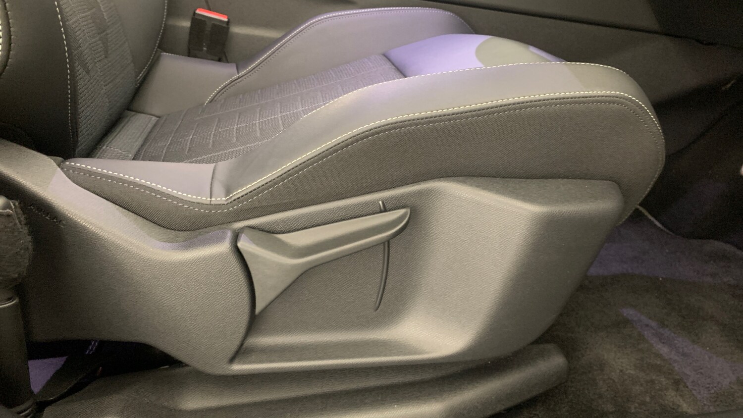 Used Peugeot 3008 2025 for sale - 78158139: Photo 59