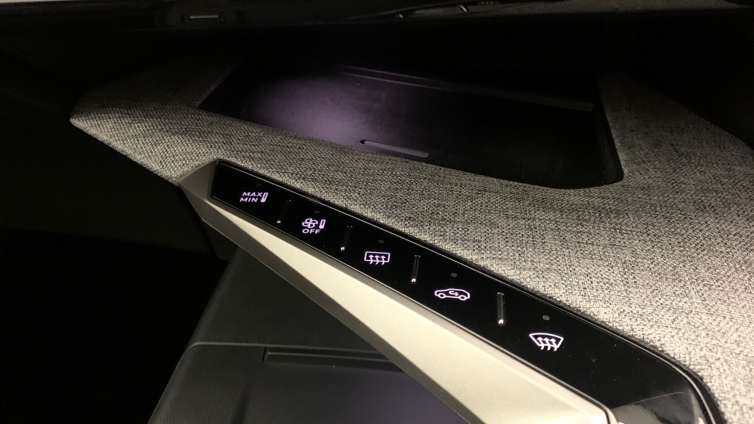 Used Peugeot 5008 2025 for sale - 76419706: Photo 32