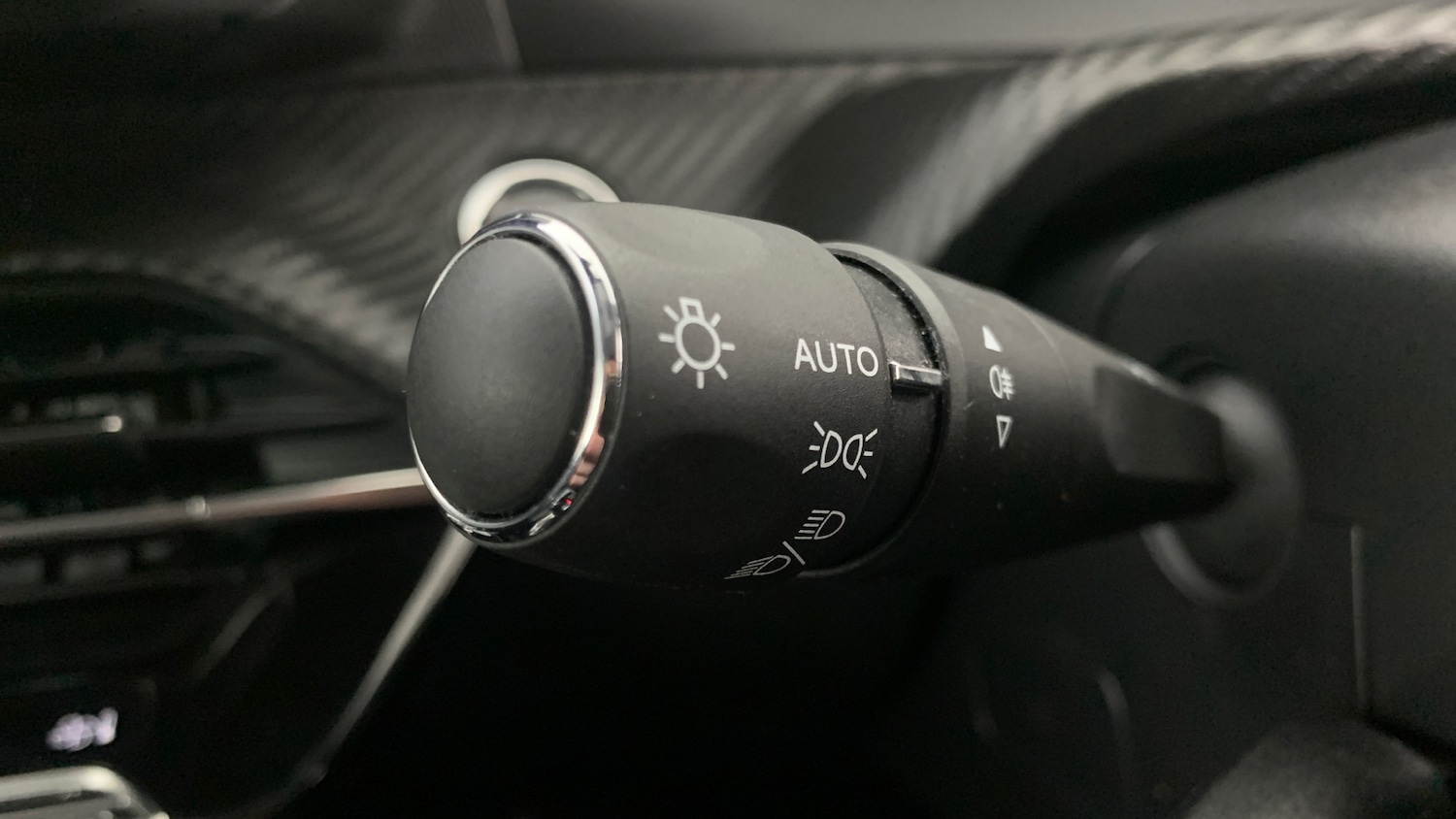 Used Peugeot 208 2024 for sale - 76966128: Photo 35