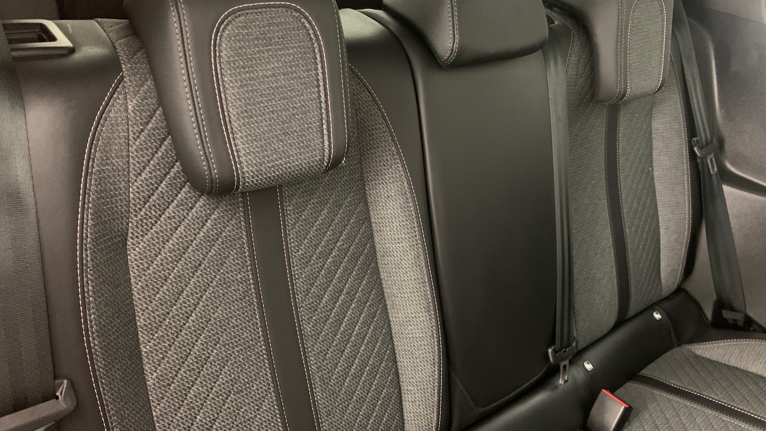 Used Peugeot 208 2024 for sale - 76966128: Photo 7