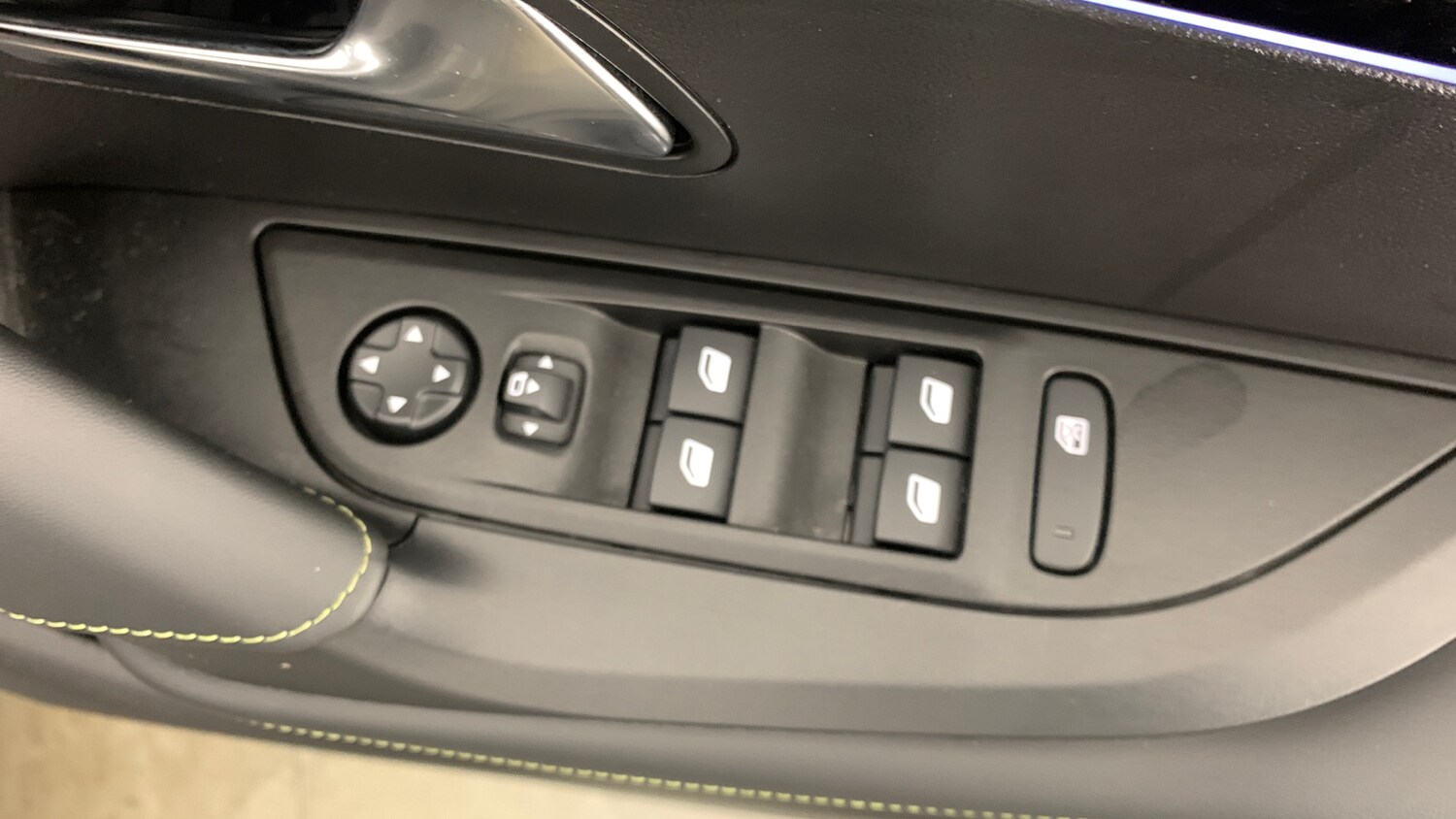 Used Peugeot 2008 2025 for sale - 77840616: Photo 39