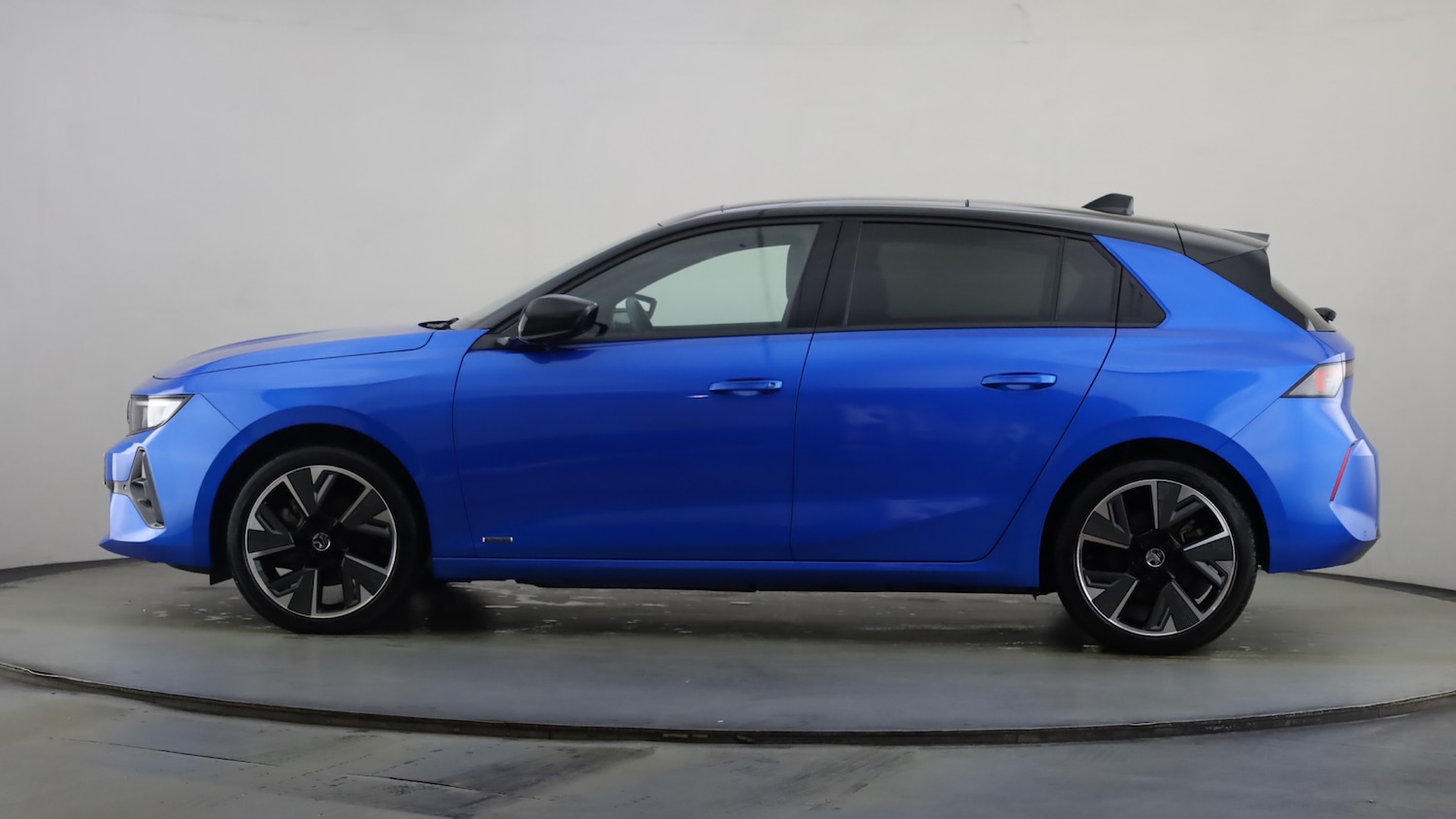 Used Vauxhall Astra 2023 for sale - 77042353: Photo 14