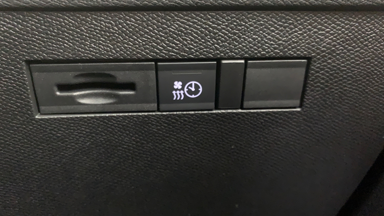 Used Vauxhall Astra 2023 for sale - 77042353: Photo 20