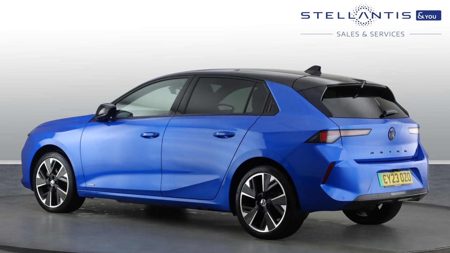 Used Vauxhall Astra 2023 for sale - 77042353: Photo 3