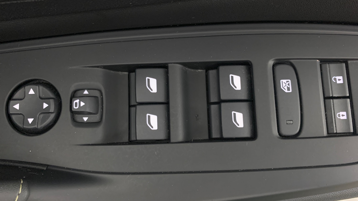 Used Peugeot 308 2023 for sale - 76690704: Photo 37