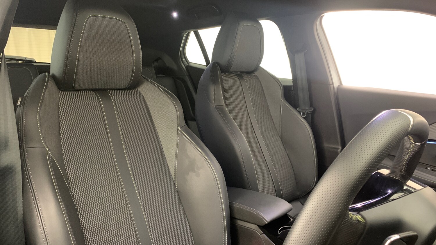 Used Peugeot 2008 2025 for sale - 77926627: Photo 40