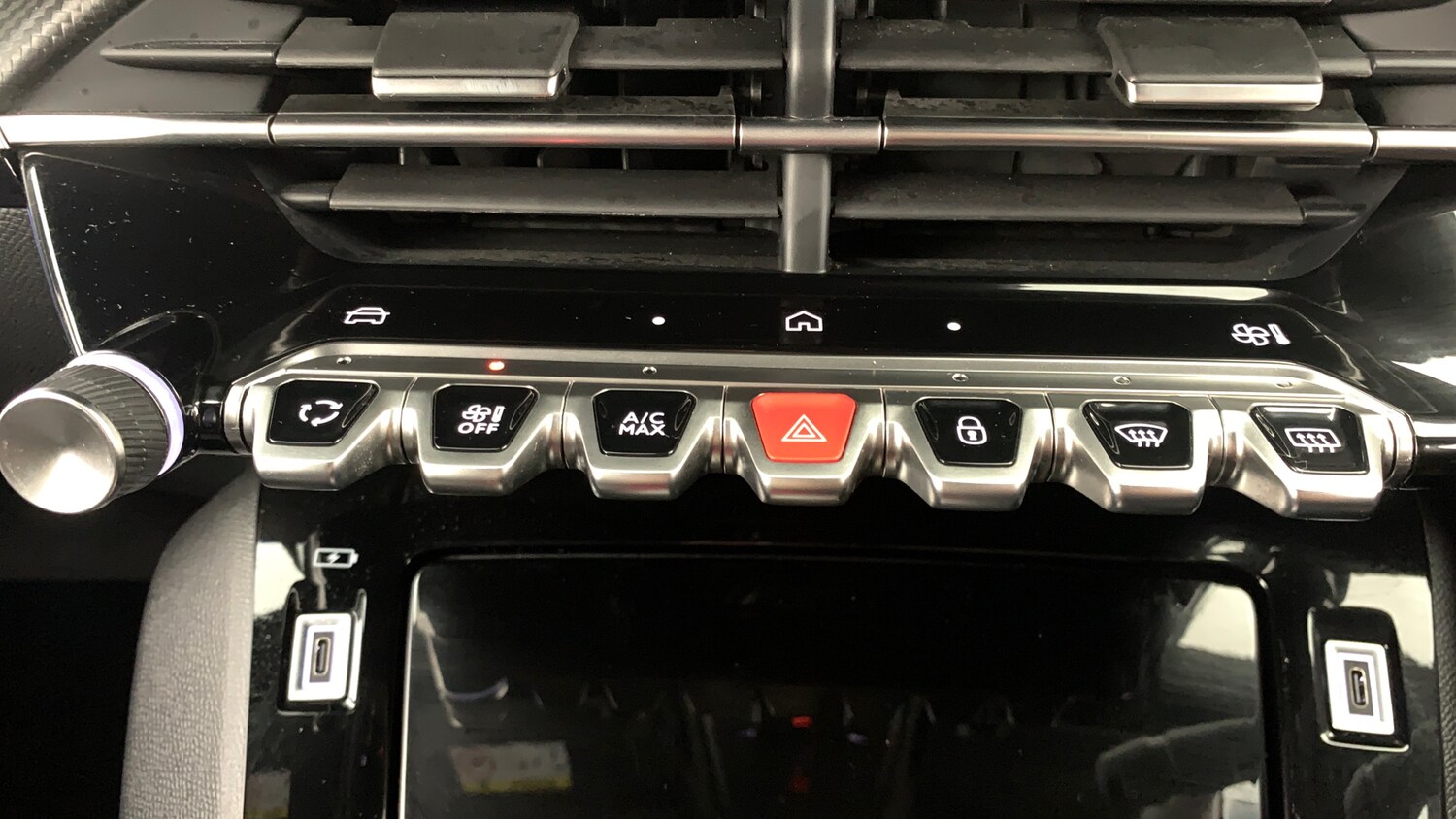 Used Peugeot 2008 2025 for sale - 77926627: Photo 52