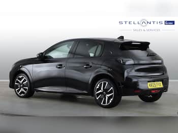 Used Peugeot 208 2025 for sale - 79768092: Photo