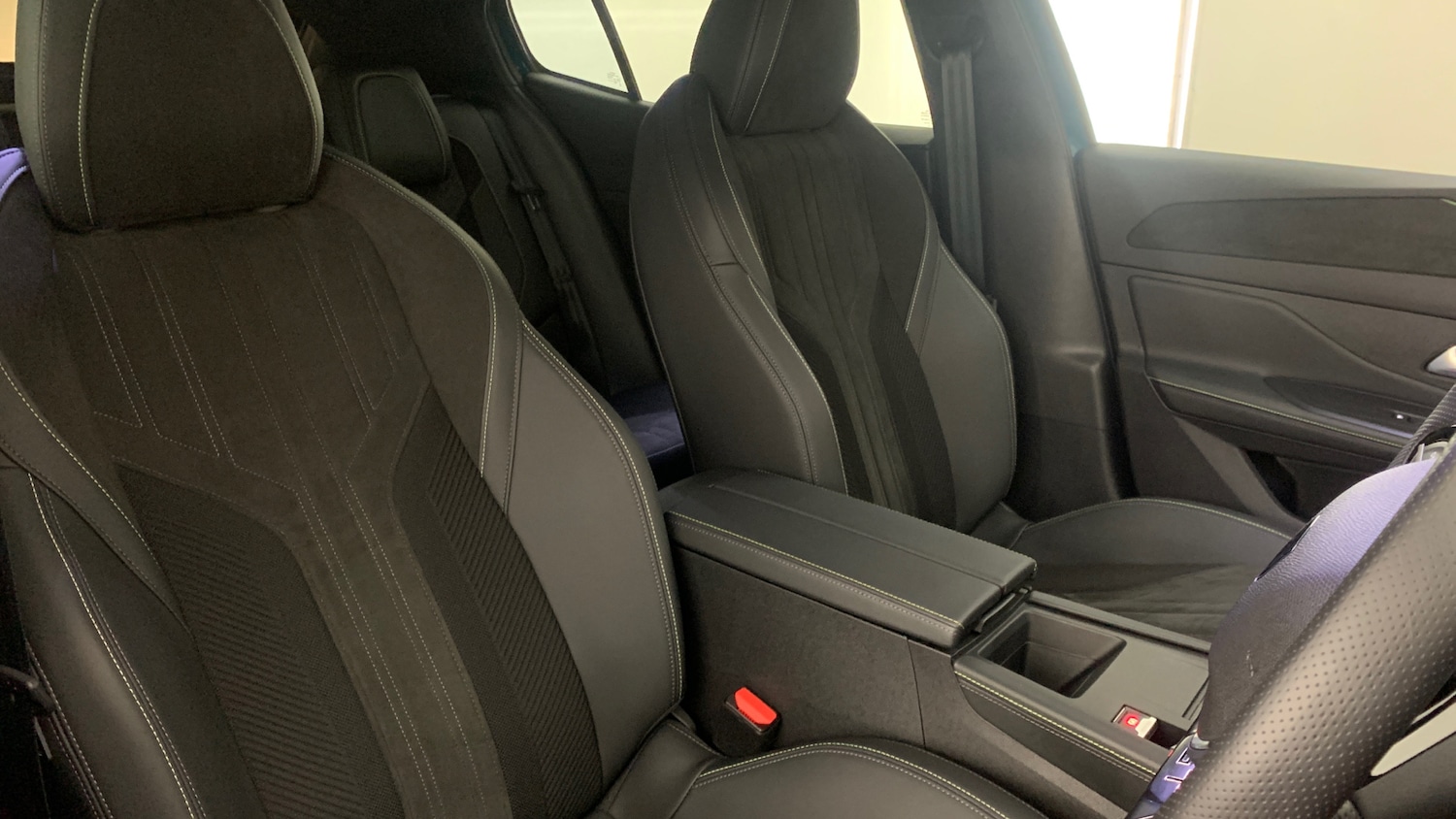 Used Peugeot 408 2024 for sale - 77332367: Photo 45