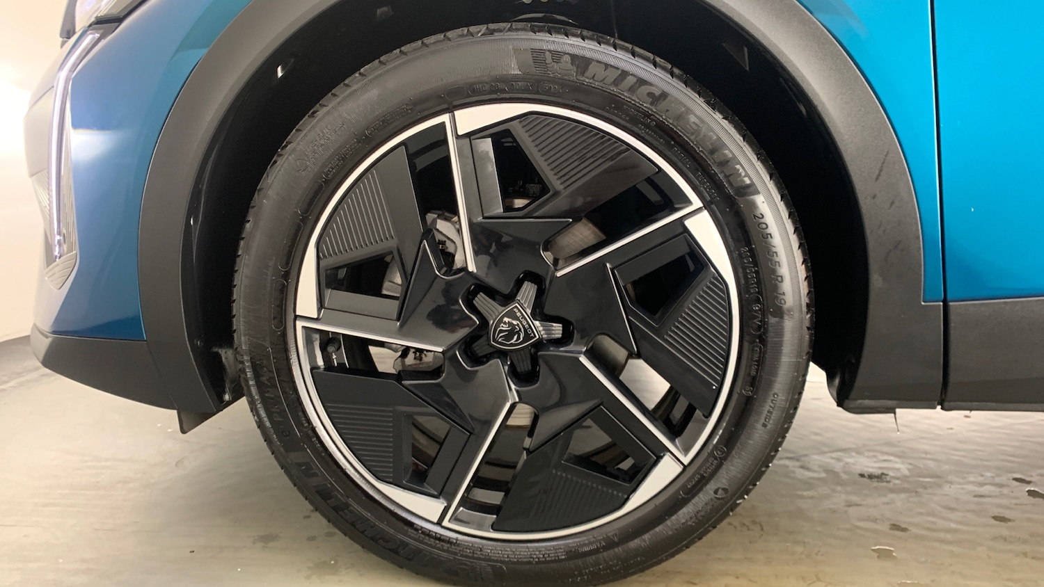 Used Peugeot 408 2025 for sale - 76474344: Photo 6