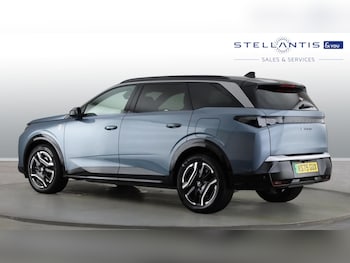 Used Peugeot 5008 2025 for sale - 78742617: Photo