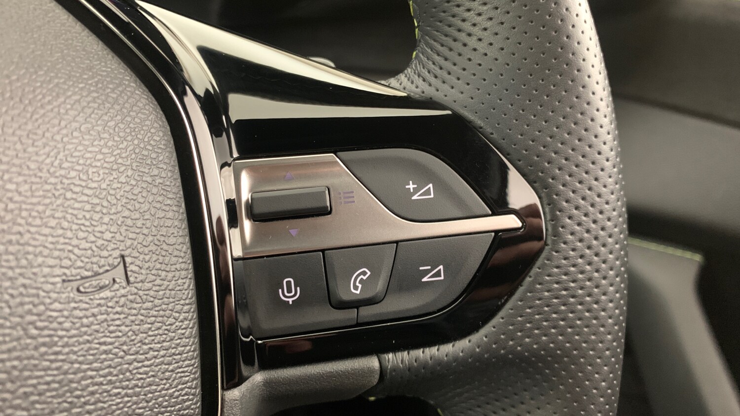 Used Peugeot 308 2024 for sale - 76400022: Photo 18