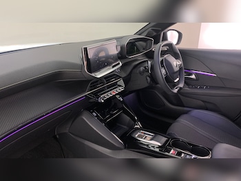 Used Peugeot 208 2025 for sale - 76621409: Photo