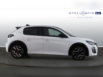 Used Peugeot 208 2025 for sale - 76621409: Photo