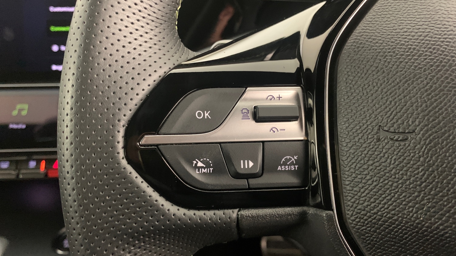 Used Peugeot 408 2024 for sale - 76659872: Photo 19