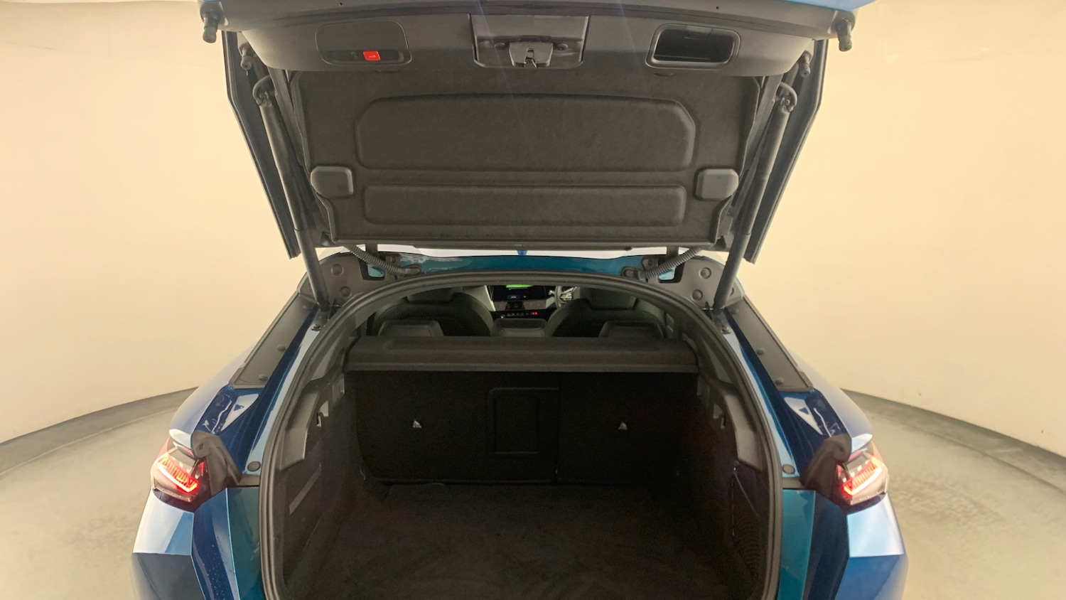 Used Peugeot 408 2024 for sale - 76659872: Photo 5