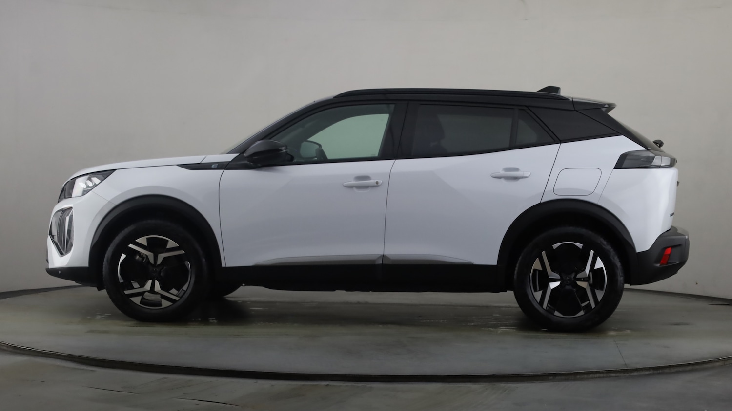Used Peugeot 2008 2024 for sale - 76260944: Photo 14