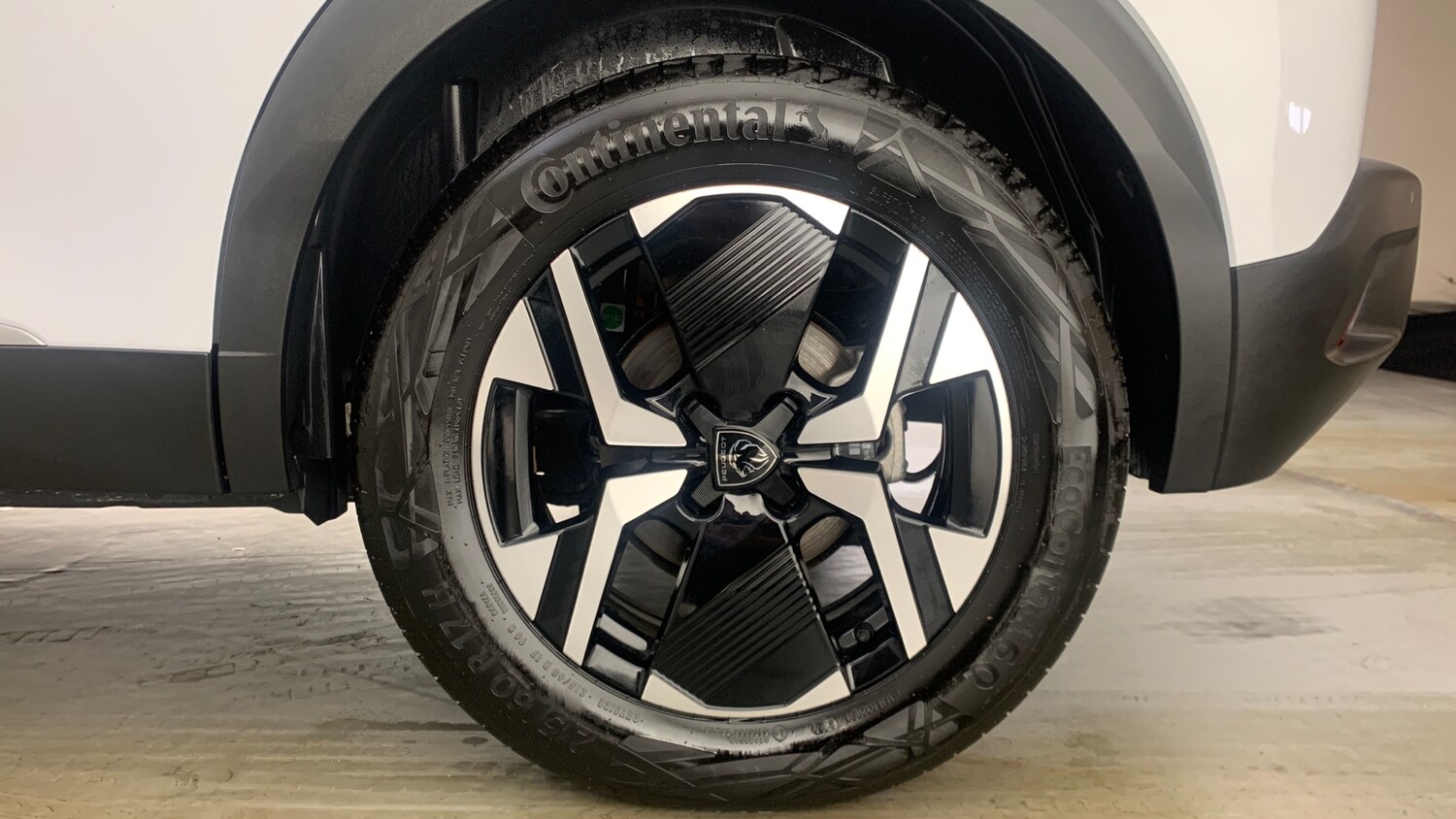 Used Peugeot 2008 2024 for sale - 76260944: Photo 17