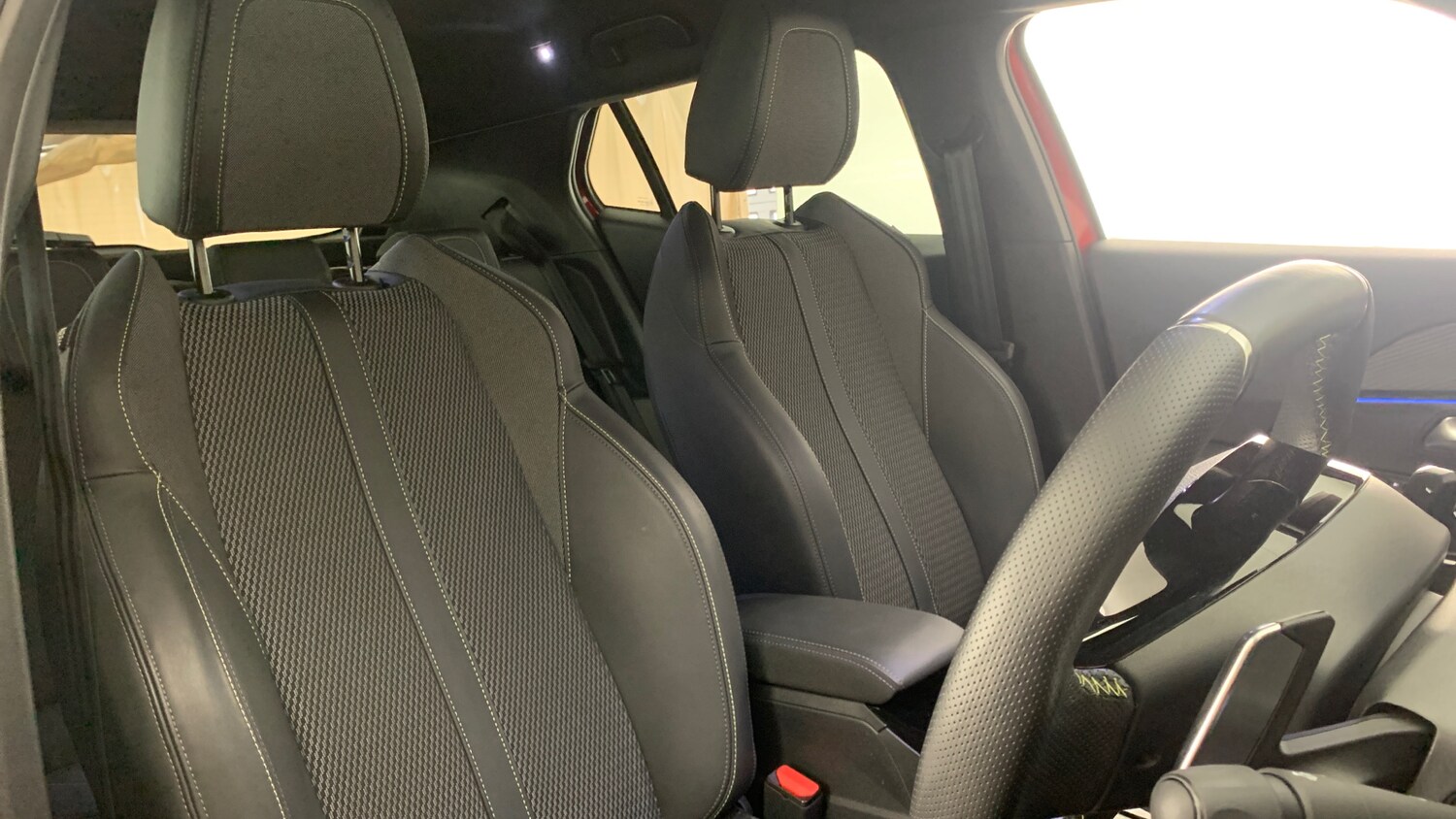 Used Peugeot 2008 2025 for sale - 78158136: Photo 40