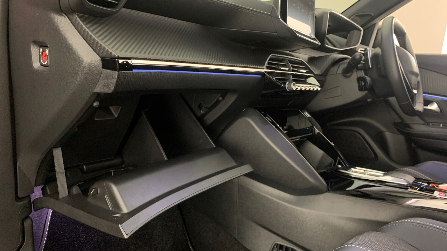 Used Peugeot 2008 2025 for sale - 78158136: Photo 43