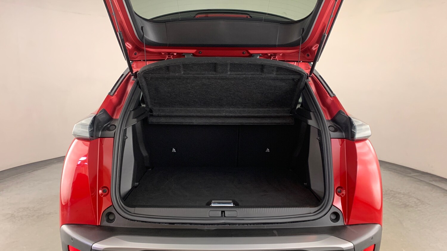 Used Peugeot 2008 2025 for sale - 78158136: Photo 5