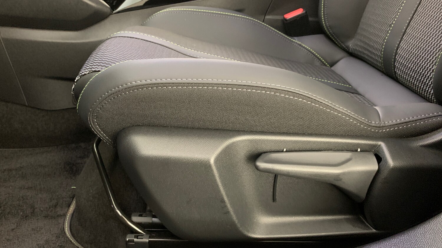 Used Peugeot 2008 2025 for sale - 77959124: Photo 45