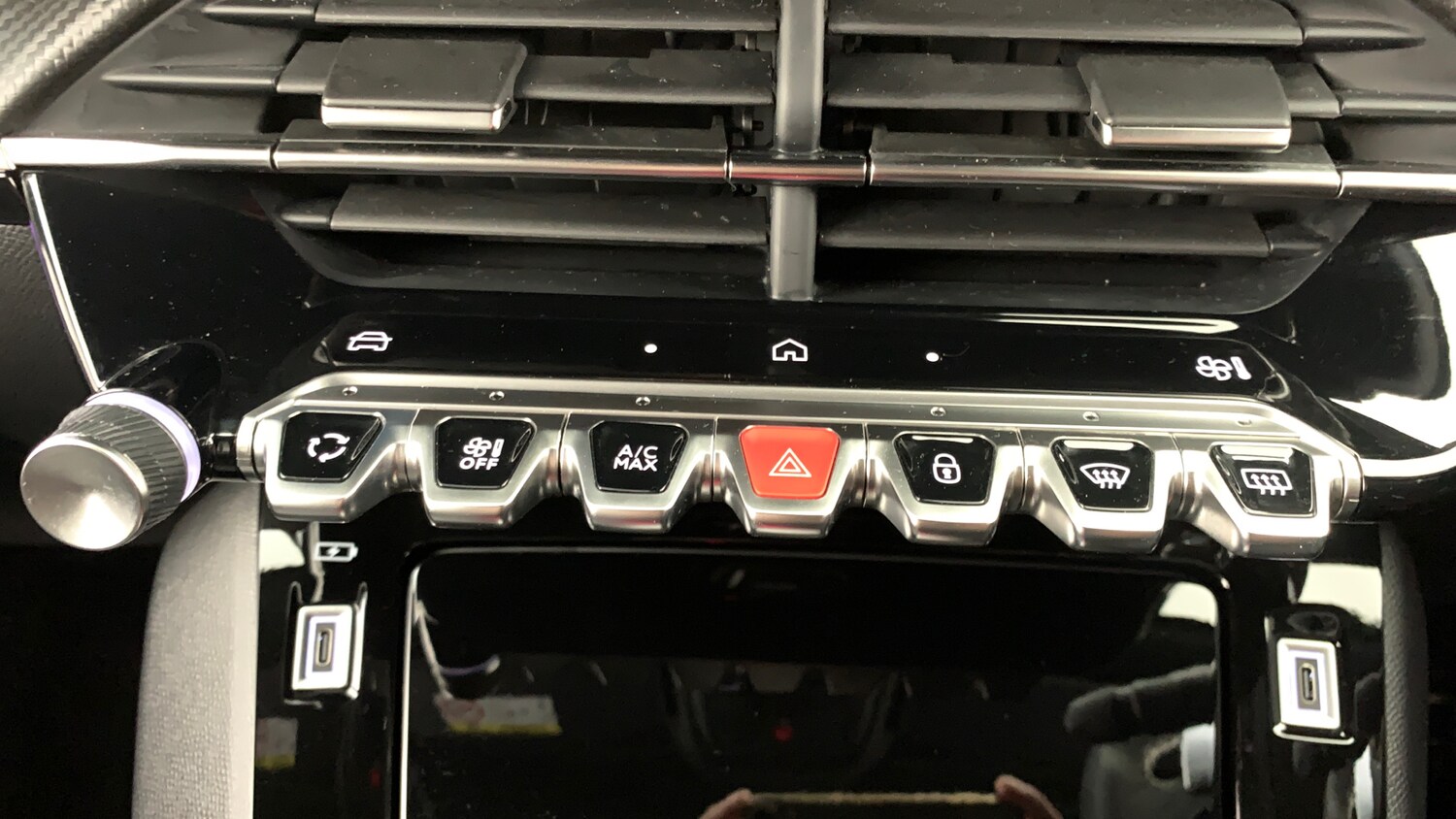 Used Peugeot 2008 2025 for sale - 77959124: Photo 52