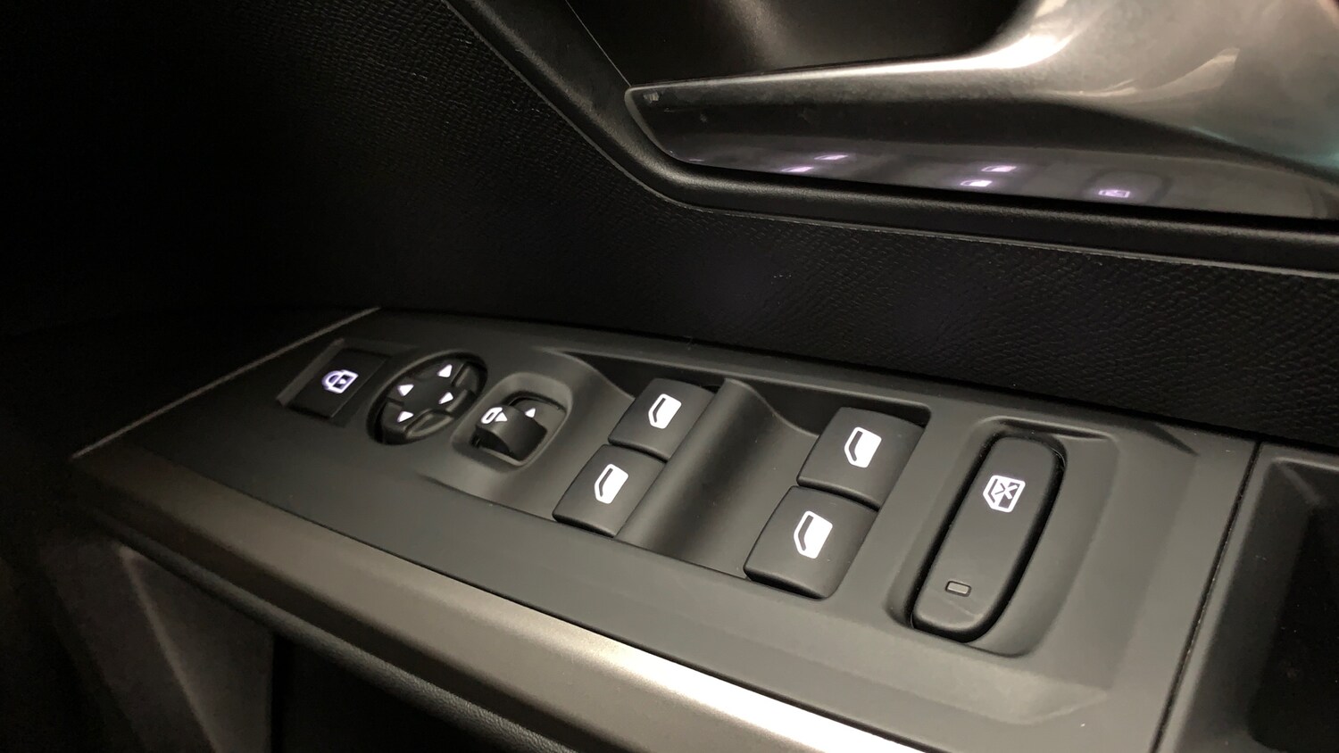 Used Peugeot 5008 2025 for sale - 77659715: Photo 35