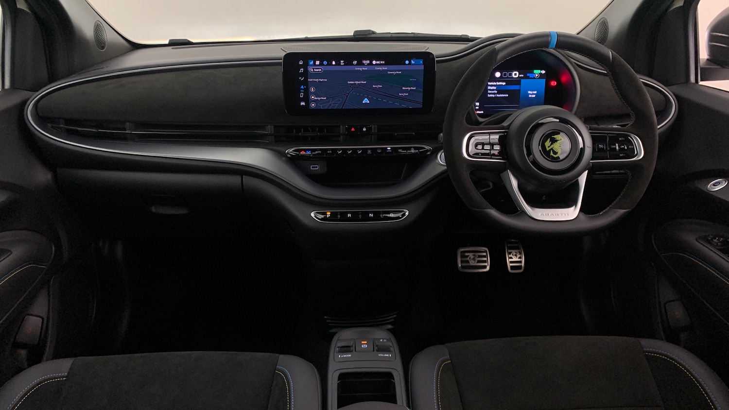 Used Abarth 500 2024 for sale - 78008362: Photo 9